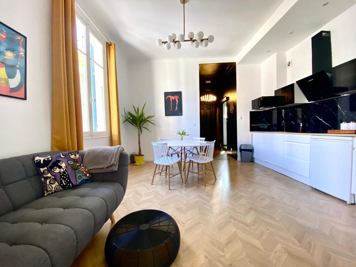 Appartamento Sea - 2 Bedroom - Kitchen - Wifi - Tramway - Air Conditioner *